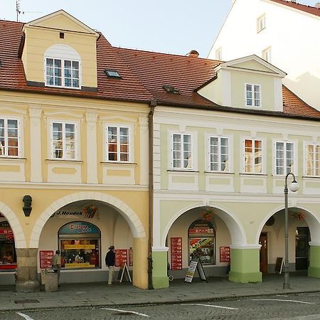 Penzion U Chodskeho Hradu Domažlice Exterior foto